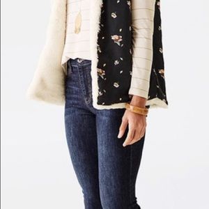 Matilda Jane women’s Snow Way Faux Fur Reversible Vest S Jacket